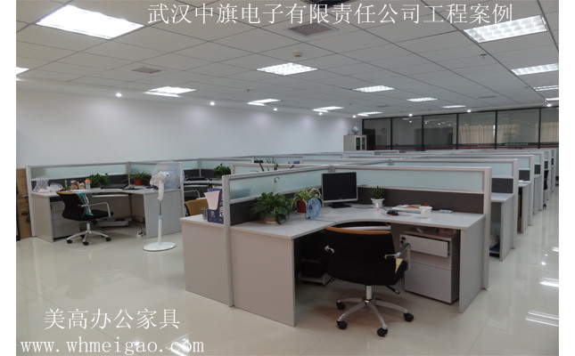 美高屏風(fēng)式辦公桌椅 工程案例