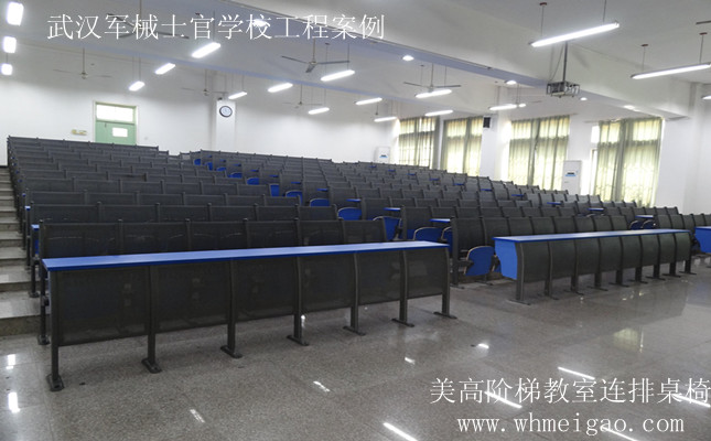 武漢哪有學校課桌椅生產廠家 美高家具